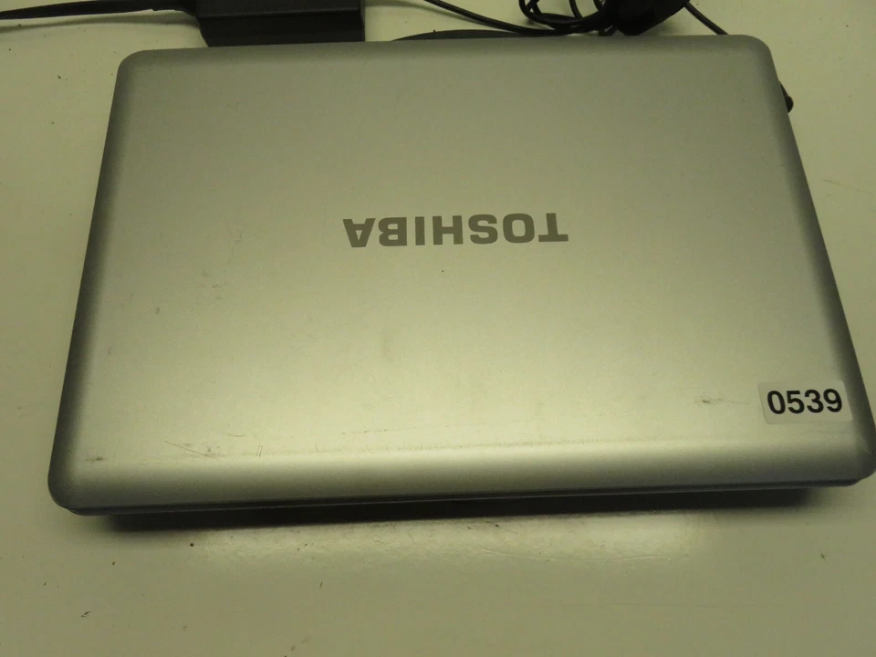 Toshiba Satellite L455D-S5976 Laptop AMD Sempron SI-42 2GB Ram No HDD or Battery - Image 4 of 4