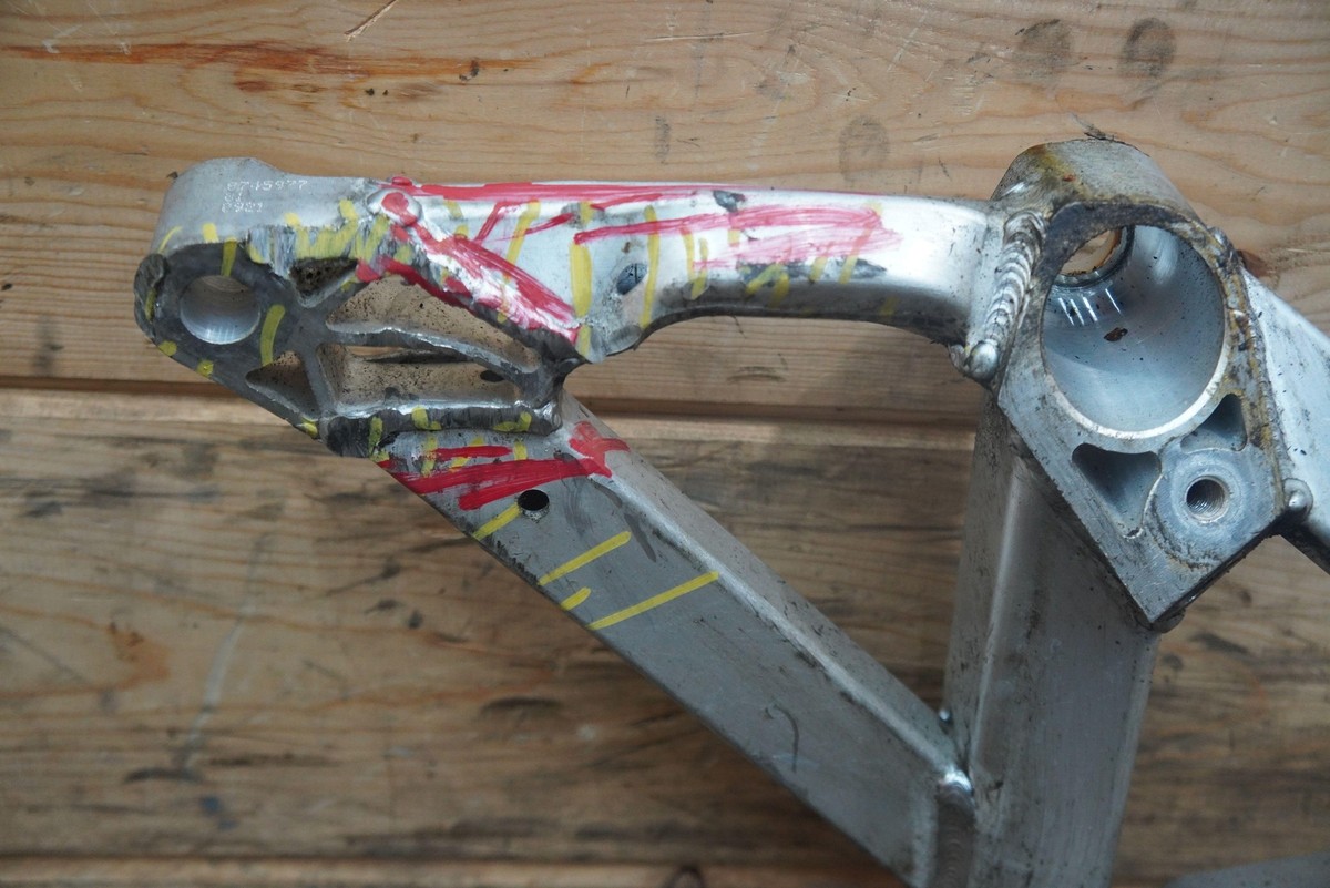 Front Axle Subframe Cradle Crossmember 31118095645 BMW M4