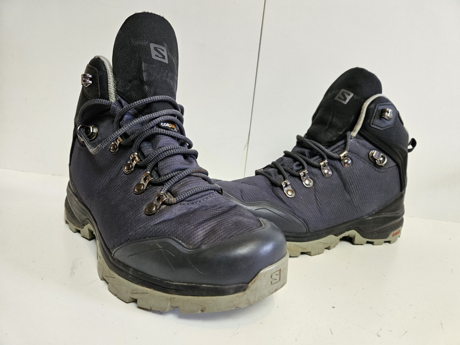 Stivali da trekking camminata Salomon Outback 500 GTX GoreTex materiale cordura UK 6