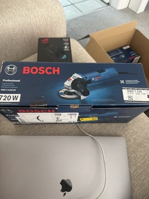 Bosch Pro Akku-Winkelschleifer GWS 7-115 (240V, 720W) mit Extras - EU-Stecker