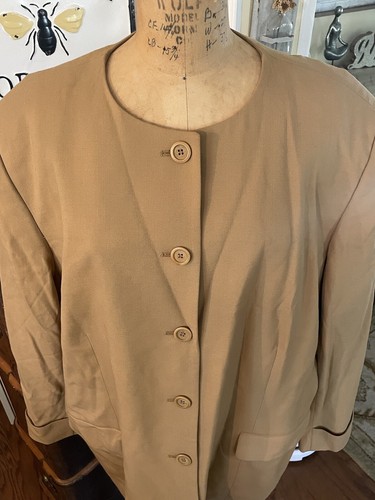 Jones New York Women’s Plus Fashion Blazer With Cuffed Sleeve Size 24W - Picture 3 of 7