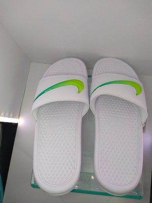 nike benassi jdi text se