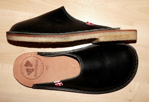 duckfeet clogs