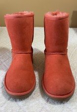 UGG Australia K Classic 5251 K/CRF Boots Suede Sheepskin With Box Size 4