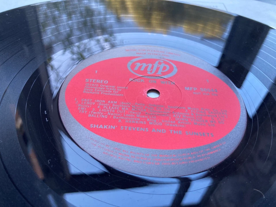 SHAKIN’ STEVENS & THE SUNSETS ORIGINAL VINYL LP - ROCK ON MFP/EMI UKONLYPOST - Image 2 of 4