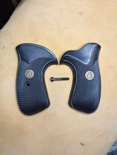 Pachmayr Compact Combat RUGER SPEED SIX grips RSS/C Ruger Logo