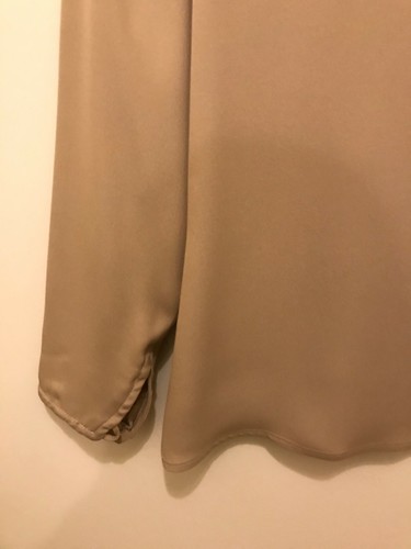 Joan & David Tan Crepe Blouse Vintage - Picture 3 of 12
