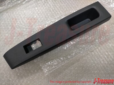 TOYOTA VITZ YARIS 12-14 Genuine Rear Door Armrest Base Panel Upper