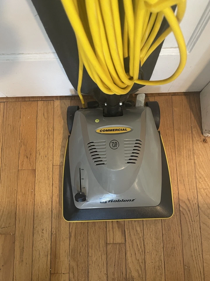 Aspirador de pó vertical comercial Koblenz U-80 Endurance perfeito usado ver fotos - Imagem 2 de 4