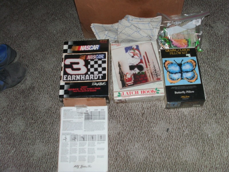 vintage latch hook kits lot