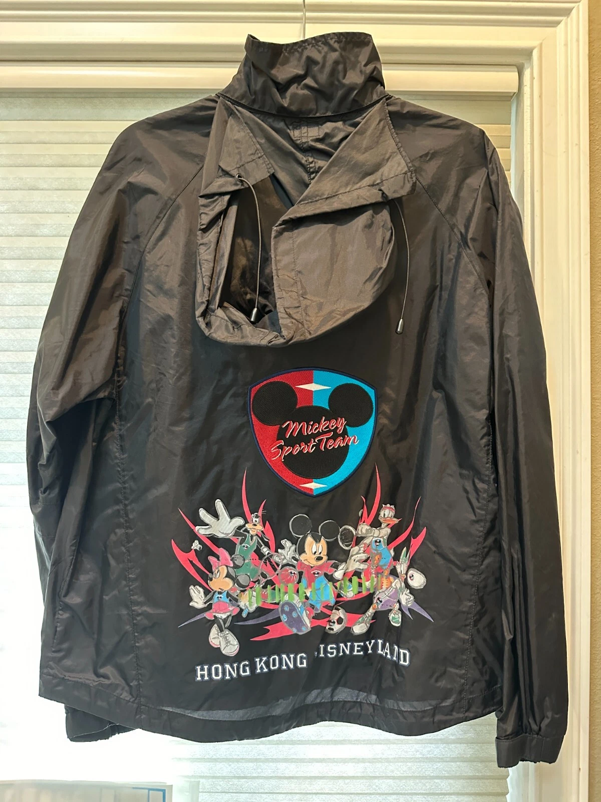 Disneyland Hong Kong Hooded Zip Up Packable Windbreaker Jacket, Size M