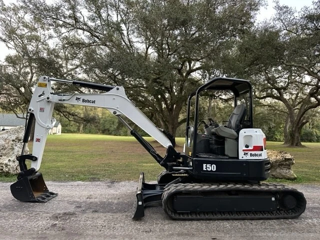 2014 BOBCAT E50 迷你扩展器 - 前排放 KUBOTA DIESEL - X-CHANGE - 低 HRS — 第 2/4 张图片