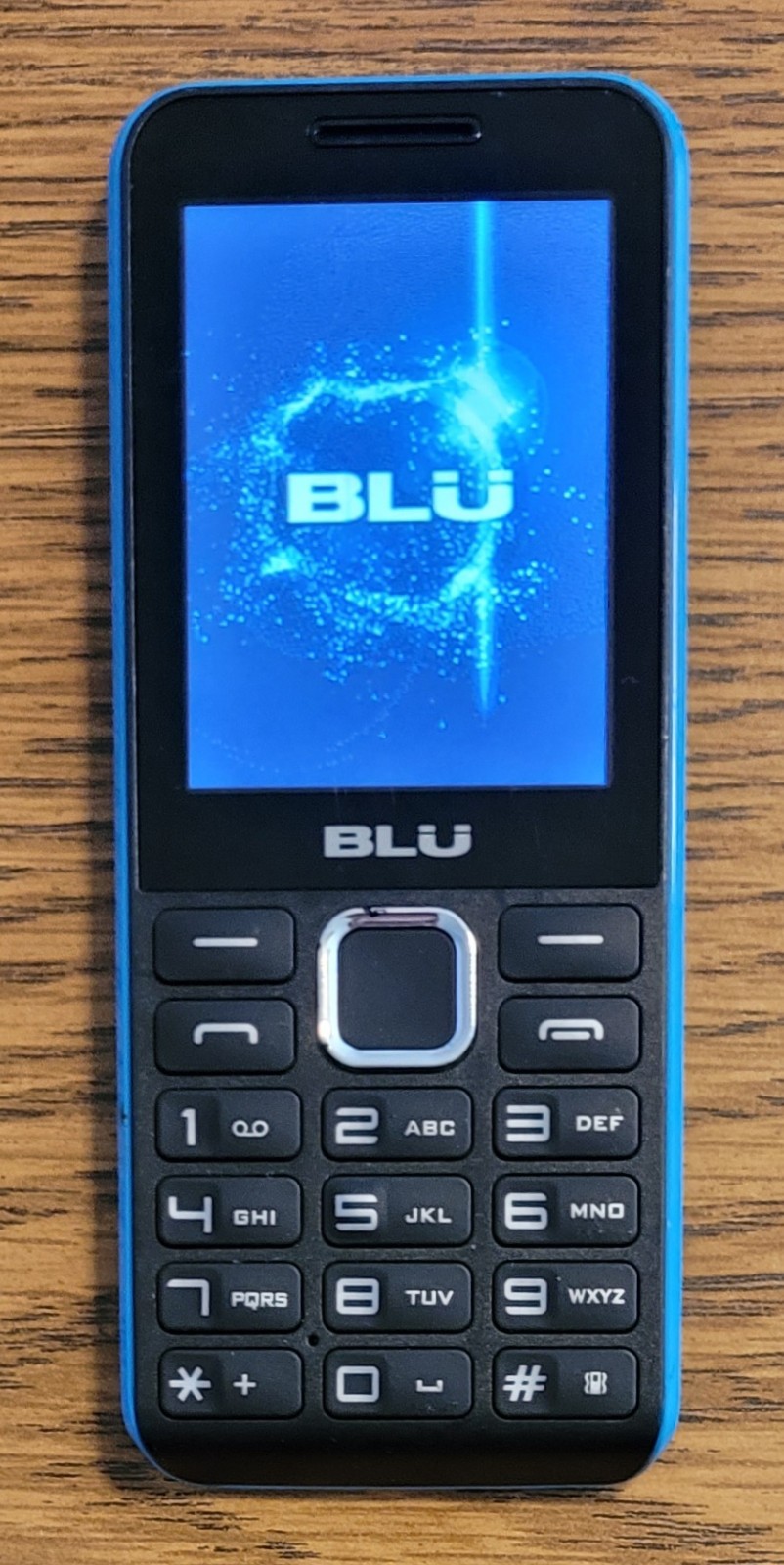 BLU Tank 2 II T193 - Black & Blue ( Unlocked ) International Dual SIM GSM Phone