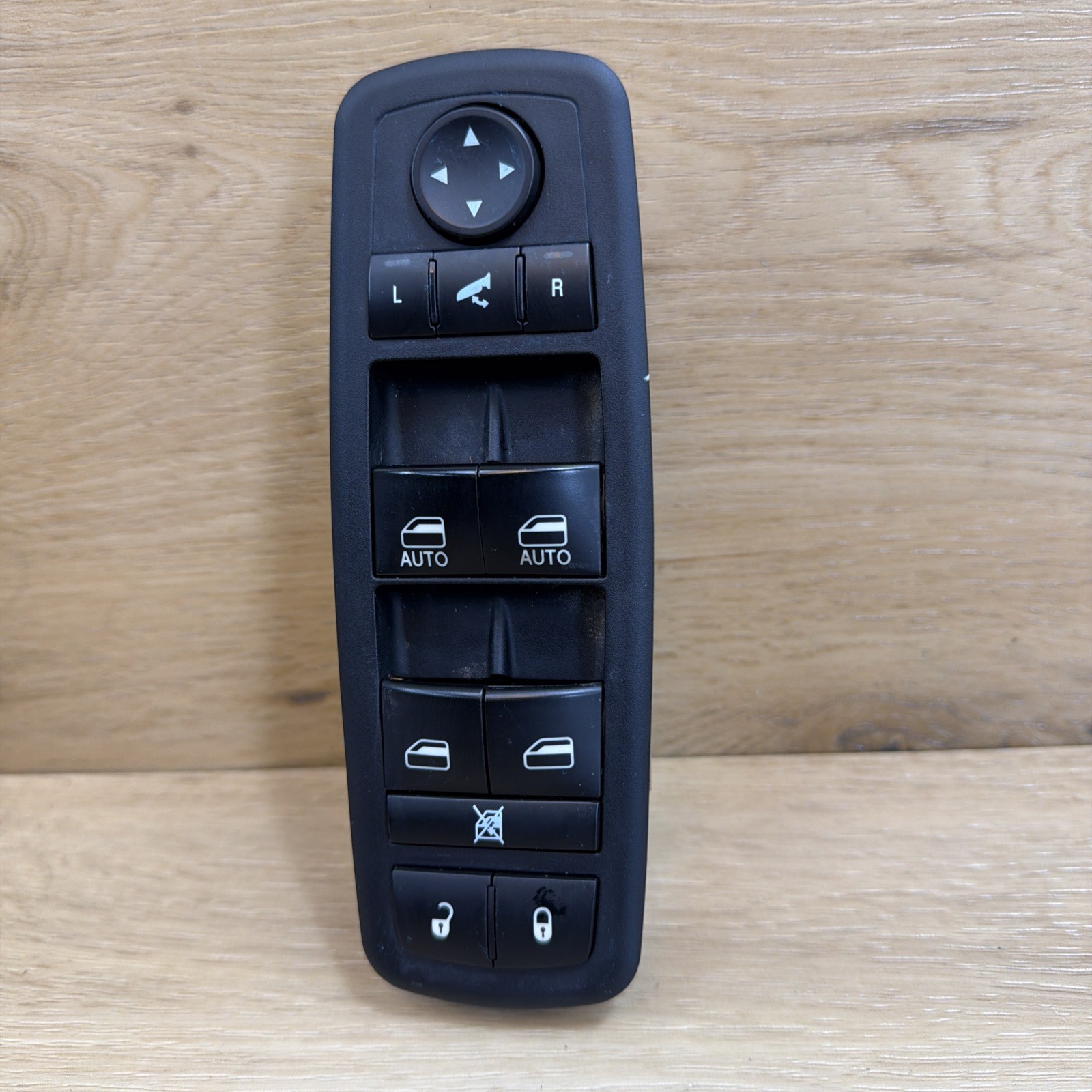 🟢2014-2021 Maserati Ghibli Levante Quattro Front Driver Side Window Switch🟢