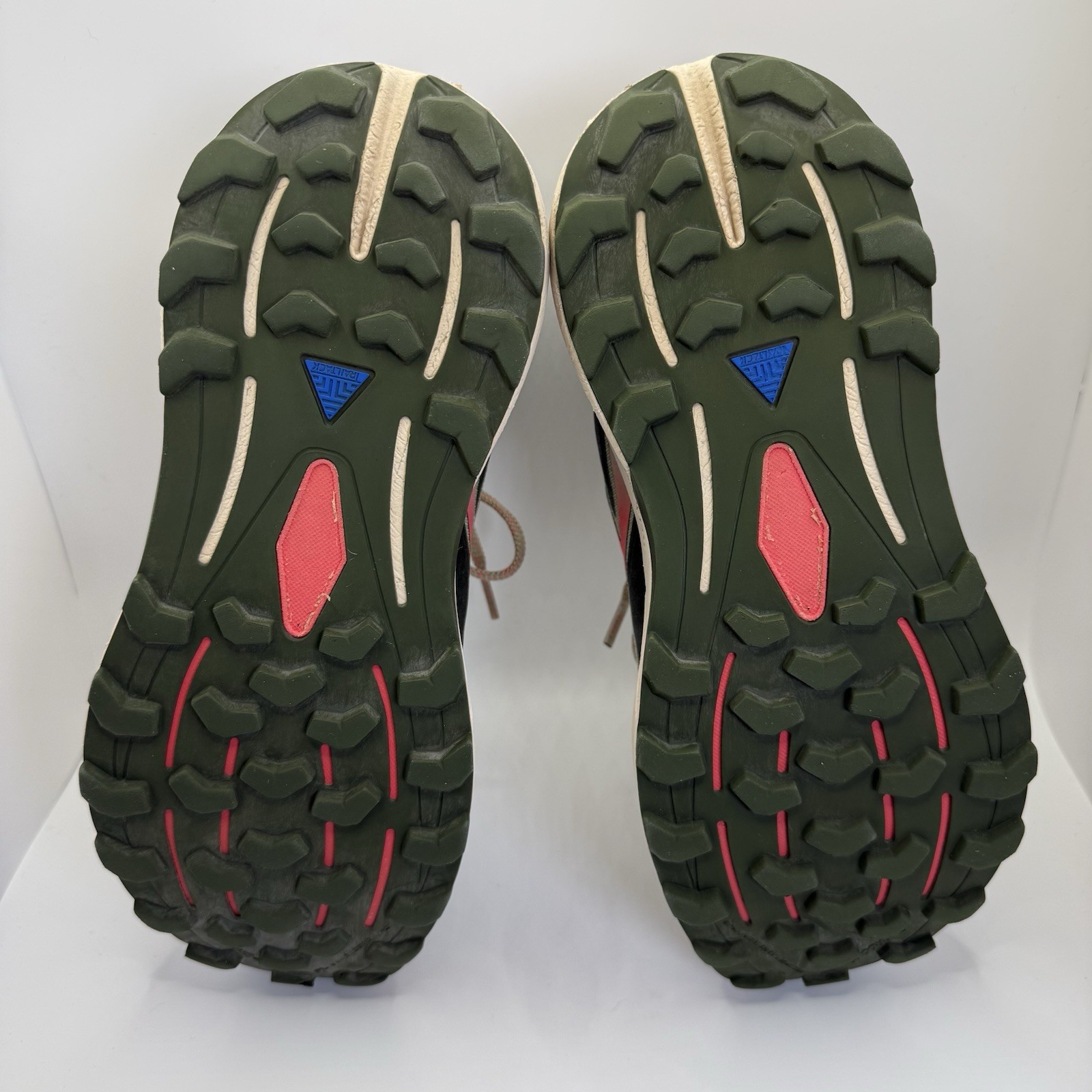 Brooks Cascadia 16 Green Trail Outdoor Hiking Shoes 1203631B394 Women's Size 7.5