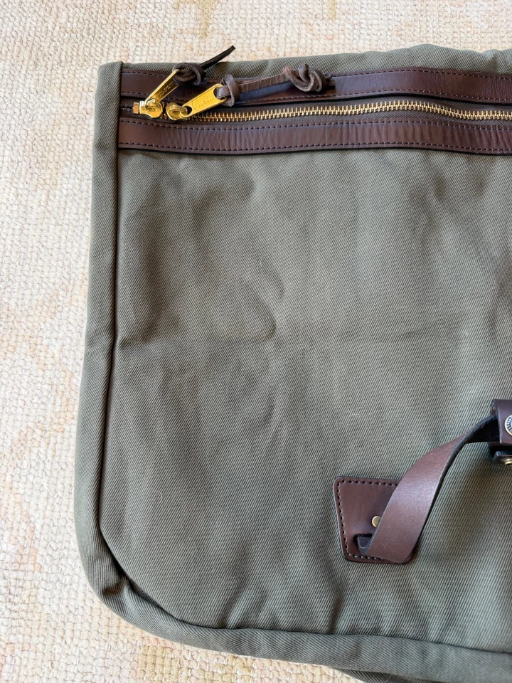 Filson Suit Cover Garment Bag Travel Rare Otter Green Canvas Leather #70271 - Image 4 of 4