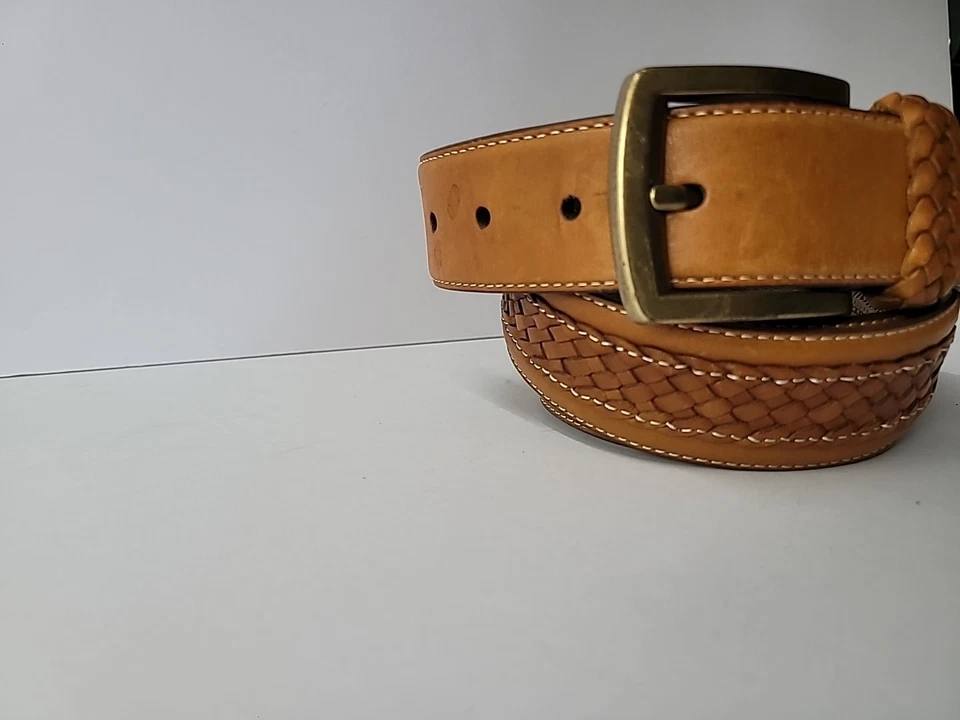 Tommy Bahama Leather Belt Brown Braided Size 42 Gold Tone Hardware Work - Image 4 of 4