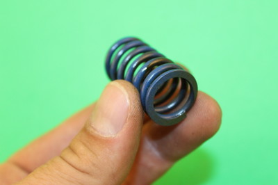 NOS Kawasaki OEM Clutch Spring 1994-96 K125 1987-90 ZX750 92144