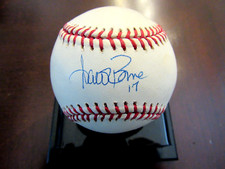 AARON BOONE NEW YORK YANKEES MANAGER SIGNED AUTO GAME OML BASEBALL BECKETT