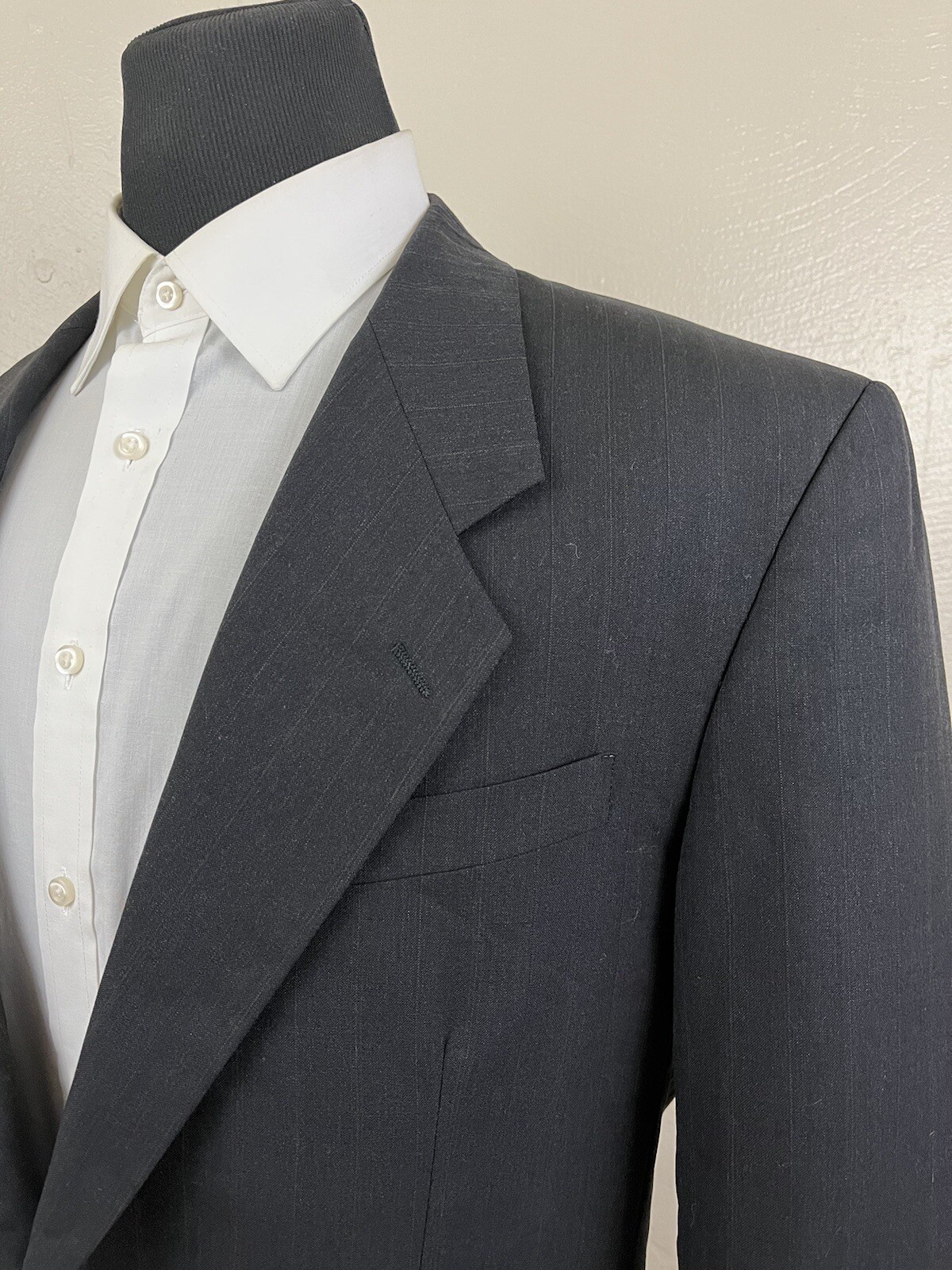 Tuta uomo 2 pezzi Yves Saint Laurent blu gessato 42R 100% lana 2 bottoni 084