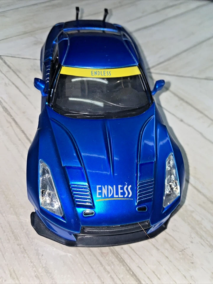 Jada Nissan GTR R35 Ben Sopra Candy Blue JDM Tuners 98647 1/24 broken spoiler - Image 3 of 4
