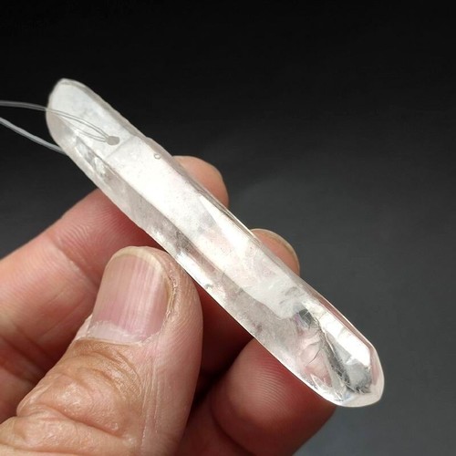 49g/3pcs Natural Clear Quartz Crystal Polishing Point Obelisk Wandw / Hole 014 - Picture 7 of 9