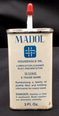 MADOL Burlington Ind. brand Household/Machine Oil - 3 oz. Blue on White Tin
