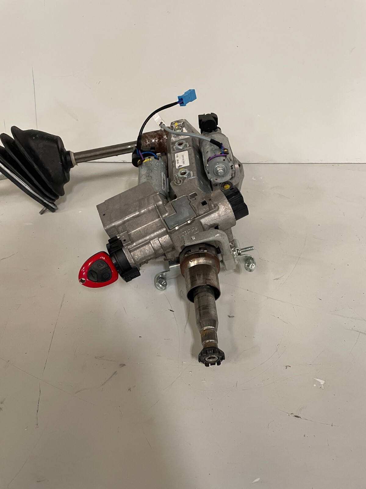 Ferrari California Steering Column Upper Housing Parts W/Key 236210