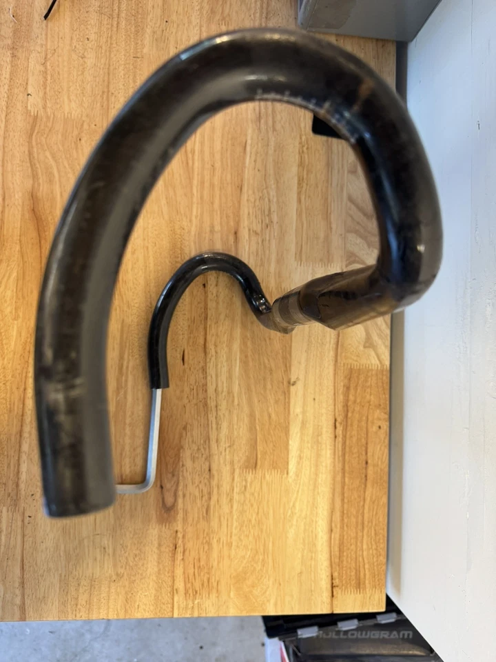 42cm Giant Contact SLR Compact Carbon Fiber Road Bicycle Handlebar 31.8mm - Image 3 of 3