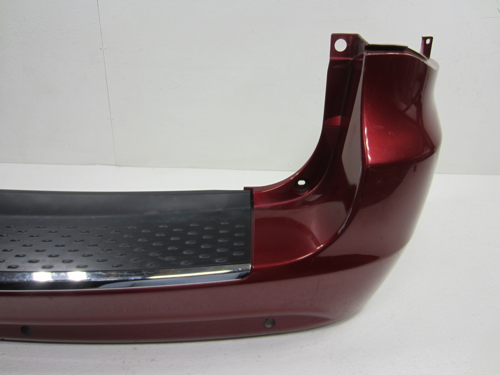 2011 2012 2013 2014 2015 2016 CHRYSLER Town & Country Rear Bumper Cover