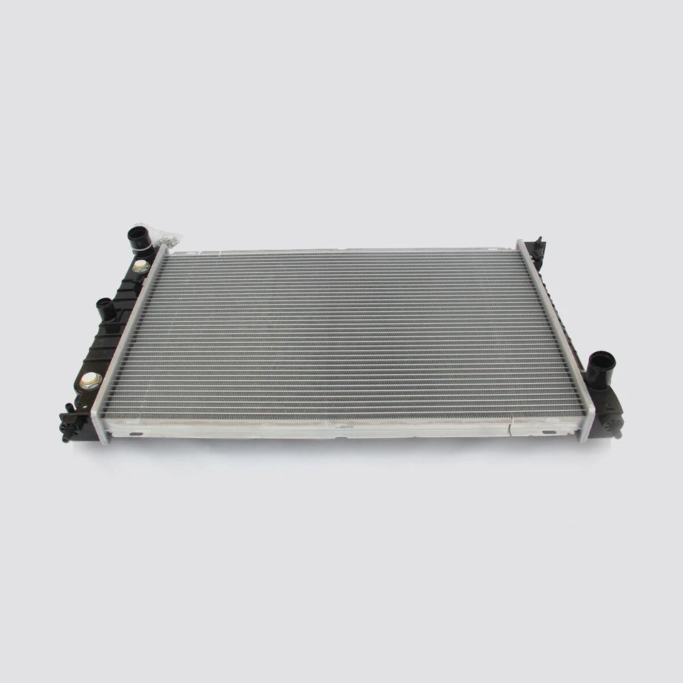 For 1998-2002 Ford Falcon AU1 AU2 AU3 Fairmont Fairlane 6Cyl 8Cyl AT/MT Radiator - image 3 of 4