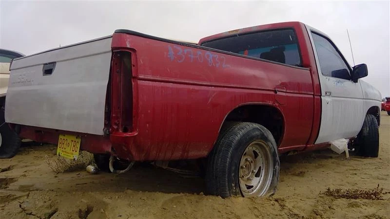 Medidor de velocímetro usado se adapta a: Nissan 1993 solo cabezal de recogida exc. King Cab con velocímetro Foto 4 de 4