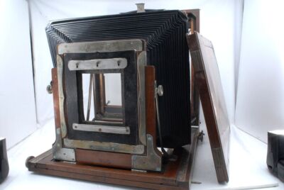 Wood 10x12 Field Camera Body w/1 Plate Holder *FP1012
