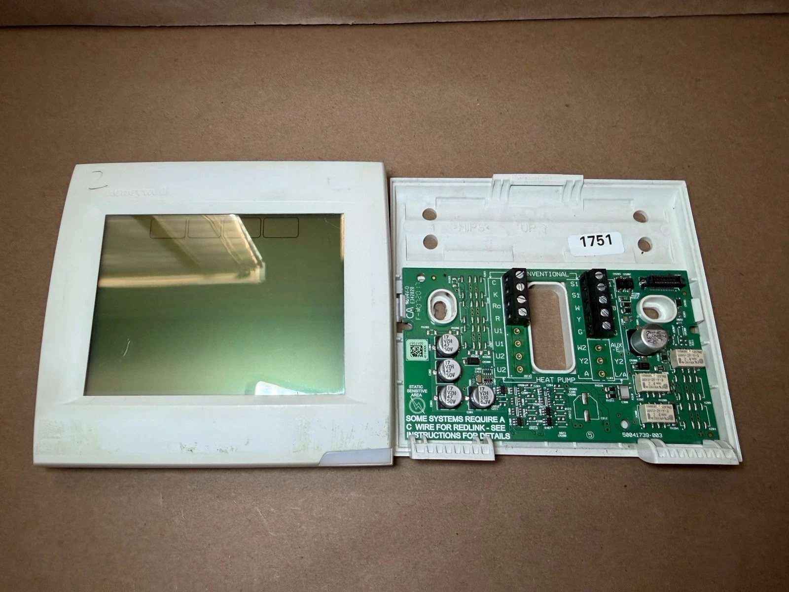 Honeywell TH8110R1008 Home Thermostat *Cosmetic Wear*