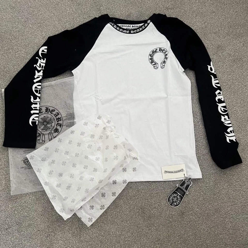 Corazones Cromados Manga Larga Blanco y Negro *NUEVO CON ETIQUETAS* (cualquier Talla) 1-2 Semanas Deleviery Foto 2 de 3