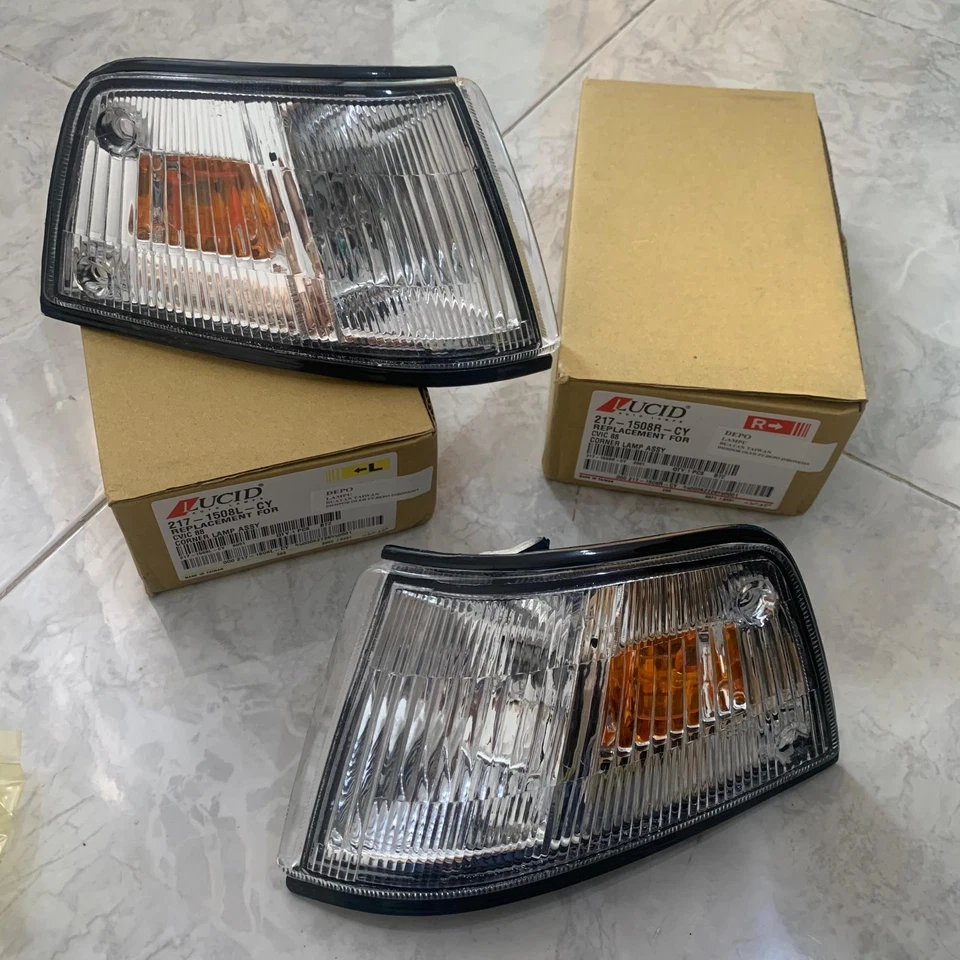 MARCADOR DE ESQUINA LUZ INTERMITENTE LÁMPARA 1988-1989 apto para Honda Civic 4 puertas LX DX EX Foto 3 de 4