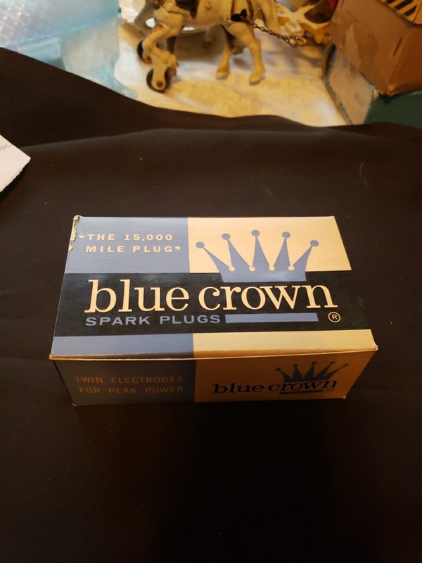 NIB 1940's Blue Crown Spark Plugs "Indy 500 Winner"