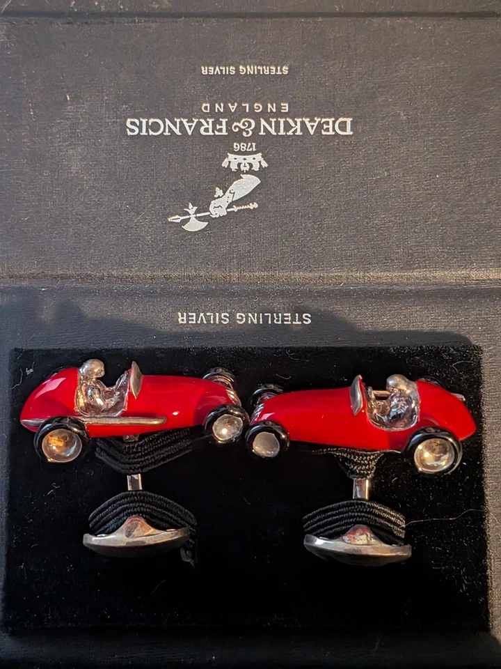 Deakin & Francis Men's Sterling Silver Limited Edition Ferrari Cufflinks - Image 2 of 3