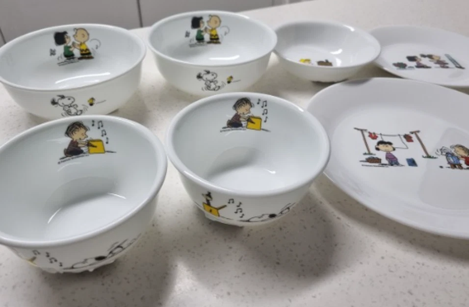 Corelle Snoopy Home Round Set pour 2 personnes 7P pour 2 personnes /... - Photo 3/3