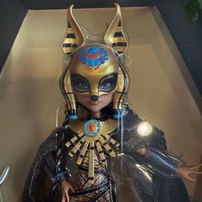 Monster High Haunt Couture Midnight Runway Cleo De Nile Doll NRFB