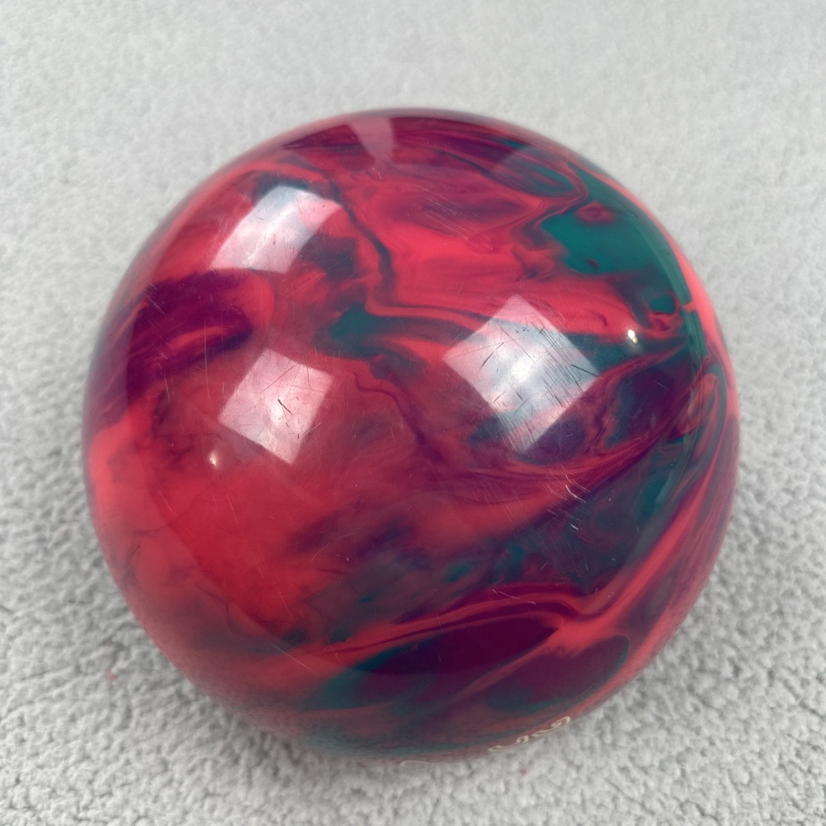 ミニーちゃんビザボール Disney Brunswick Minnie Mouse 8lb 5oz Kids Cosmic Bowling Ball