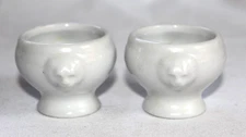 Oneida Buffalo Bright White Ware 1.75oz Mini Lion Head Bowl pair salt cellar