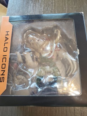 Halo Icons Loot Crate Screen Shots: FLOOD-INFECTED MARINE Collectible Figure