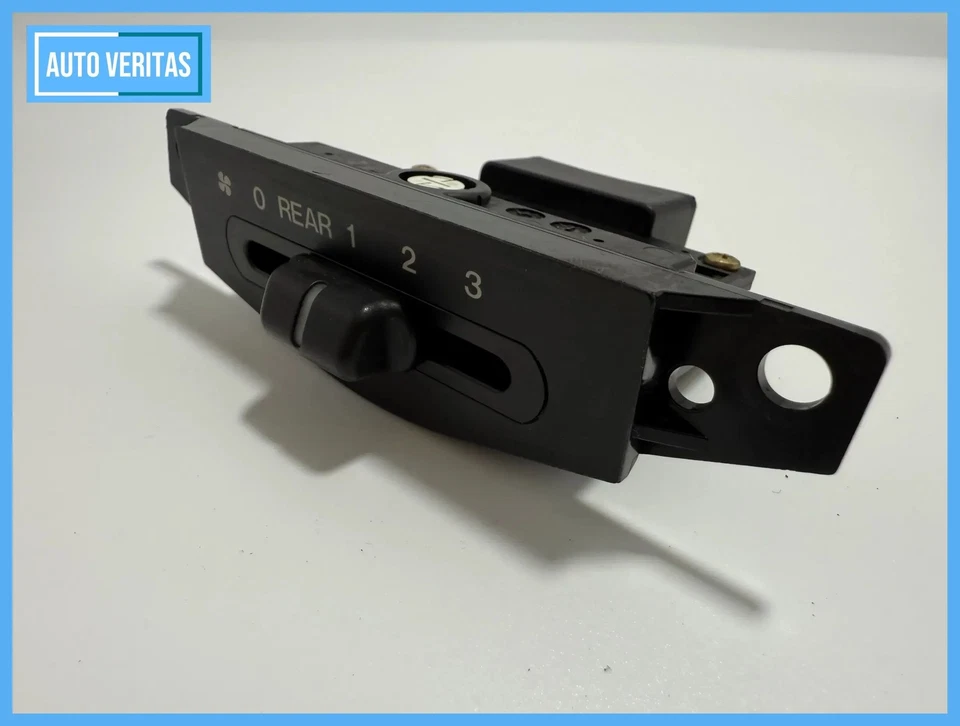 Original Mazda MPV II air control control Stanley LC73 613 40 - Image 2 of 4