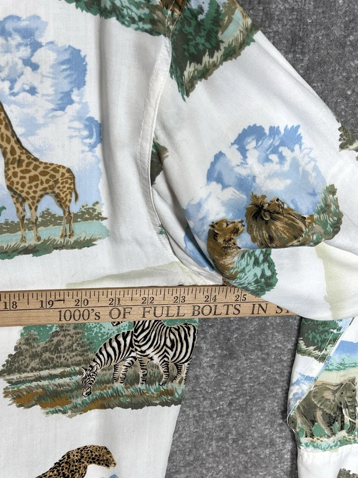 Top de manga larga vintage Lizwear animales de safari botones ocultos para mujer talla grande Foto 4 de 4
