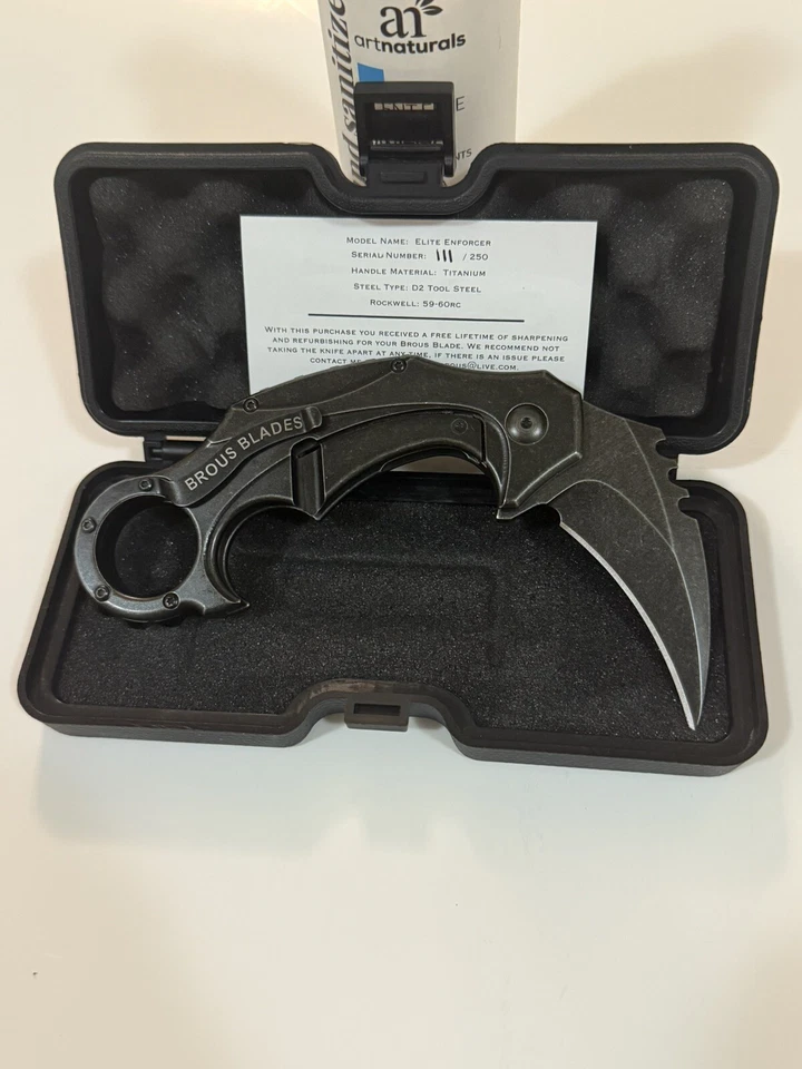 Very Rare Collectibles Brous Blades Elite Enforcer - Image 2 of 4