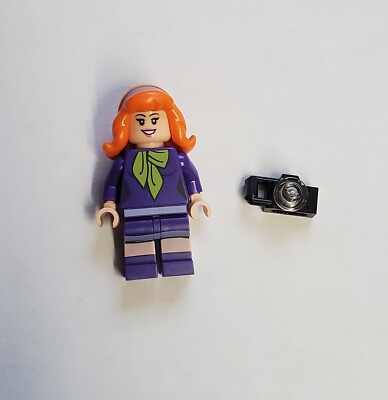 LEGO DAPHNE Scooby Doo minifigure 75903 75904 NEW MINT! Authentic