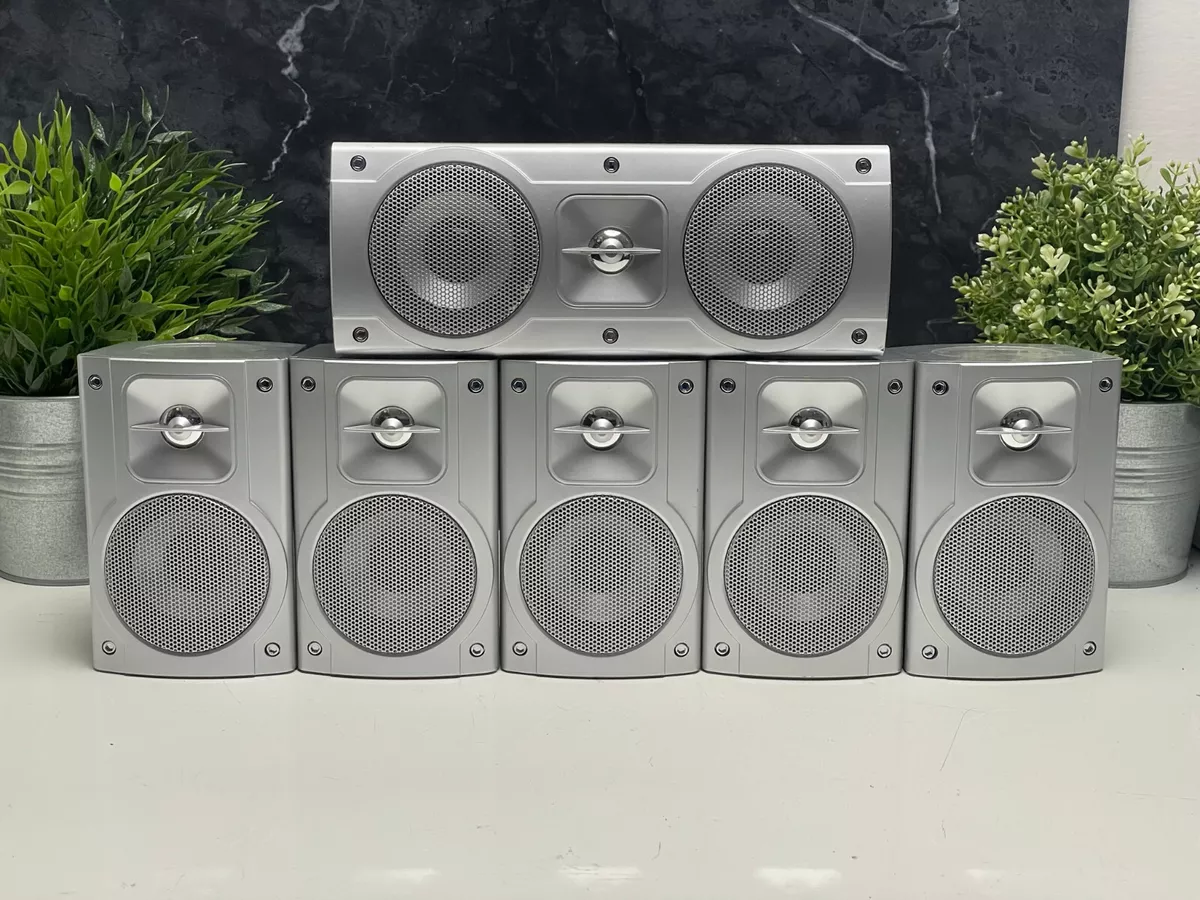 Insignia surround store sound