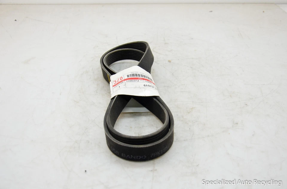 Toyota Camry Serpentine 2015 correa de transmisión Foto 3 de 4