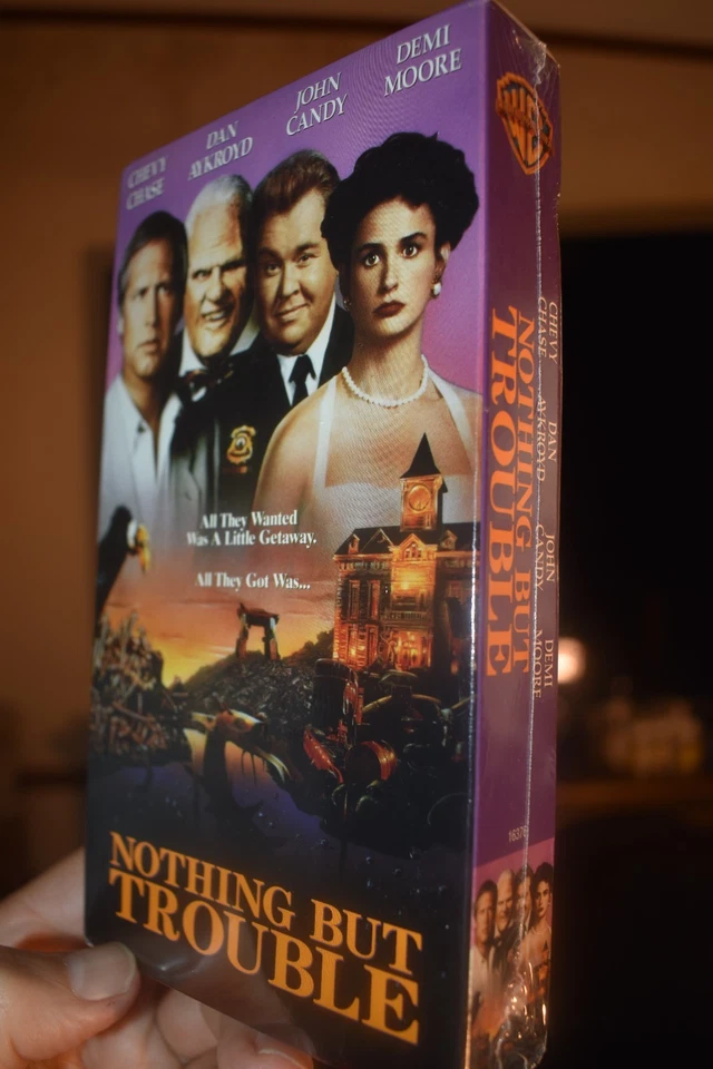 Nothing But Trouble VHS 1998 Dan Aykroyd Chevy Chase John Candy BRAND NEW - Image 2 of 3